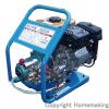 自吸式エンジンタイプ　高圧洗浄機　軽量タイプ　JQ820GN-R